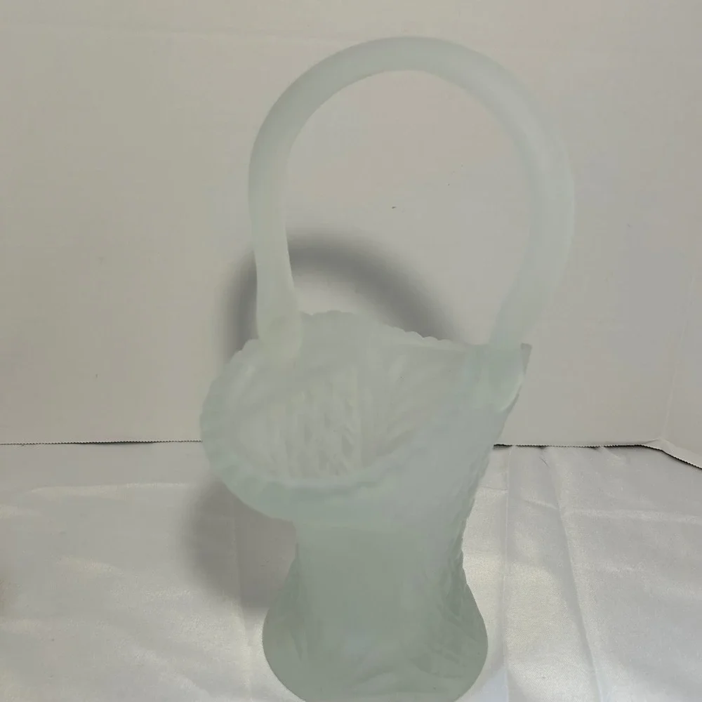 Frosted Glass Flower Basket Hobnail Rim Handle Elegant‎ Decorative Accent
